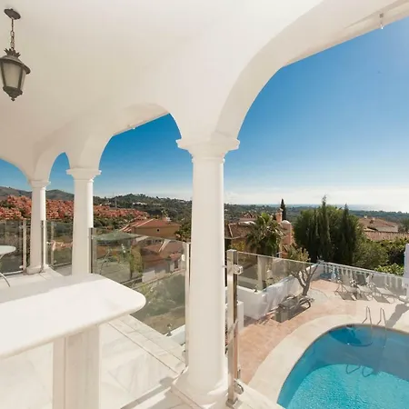 Romano Villa